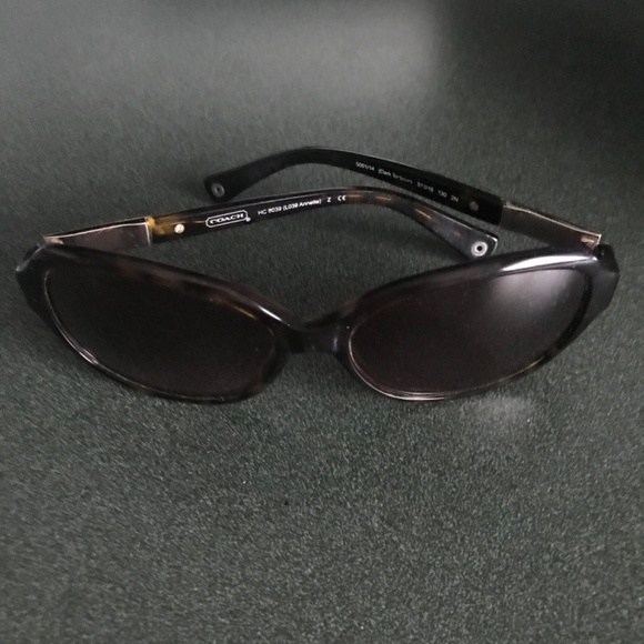 Coach Women’s Sunglasses HC 8039 (L039 Annette) Z main image 11